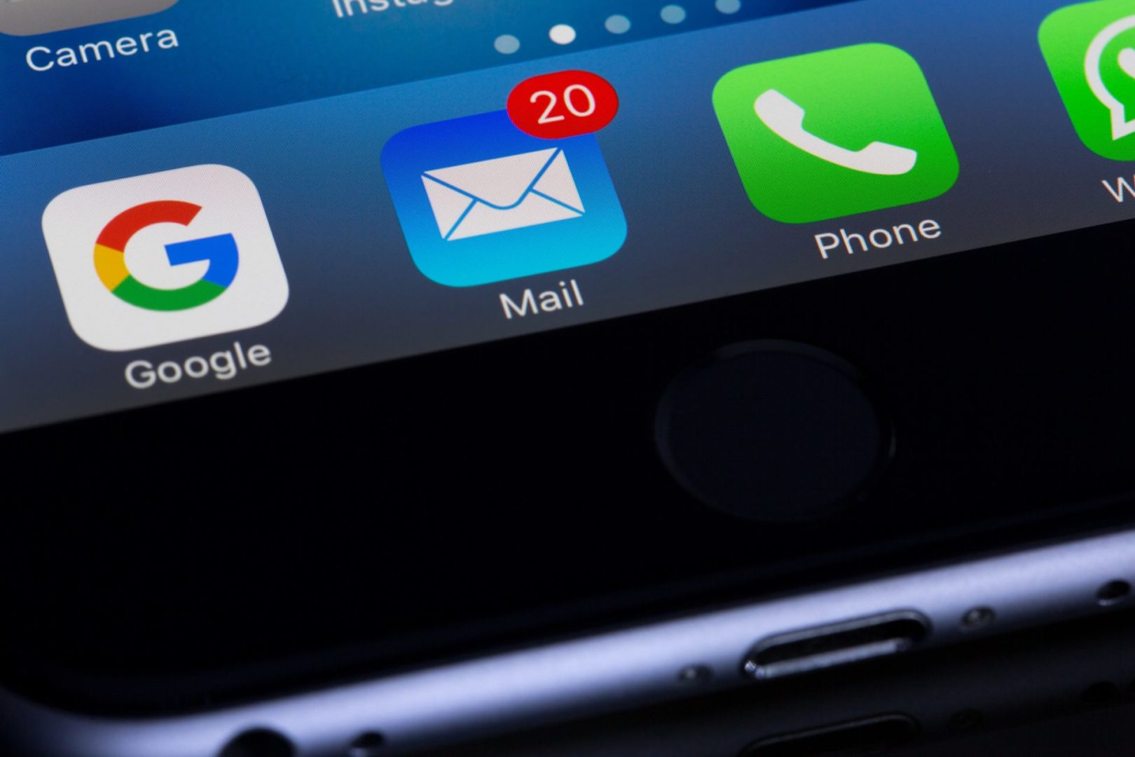 inbox showing 20 unread emails